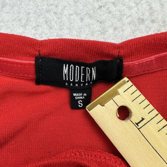 Modern Canvas Christmas Shirt Womens Small S Red Gnome for the Holidays - Picture 10 of 12